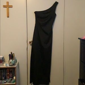 Black evening cocktail gown